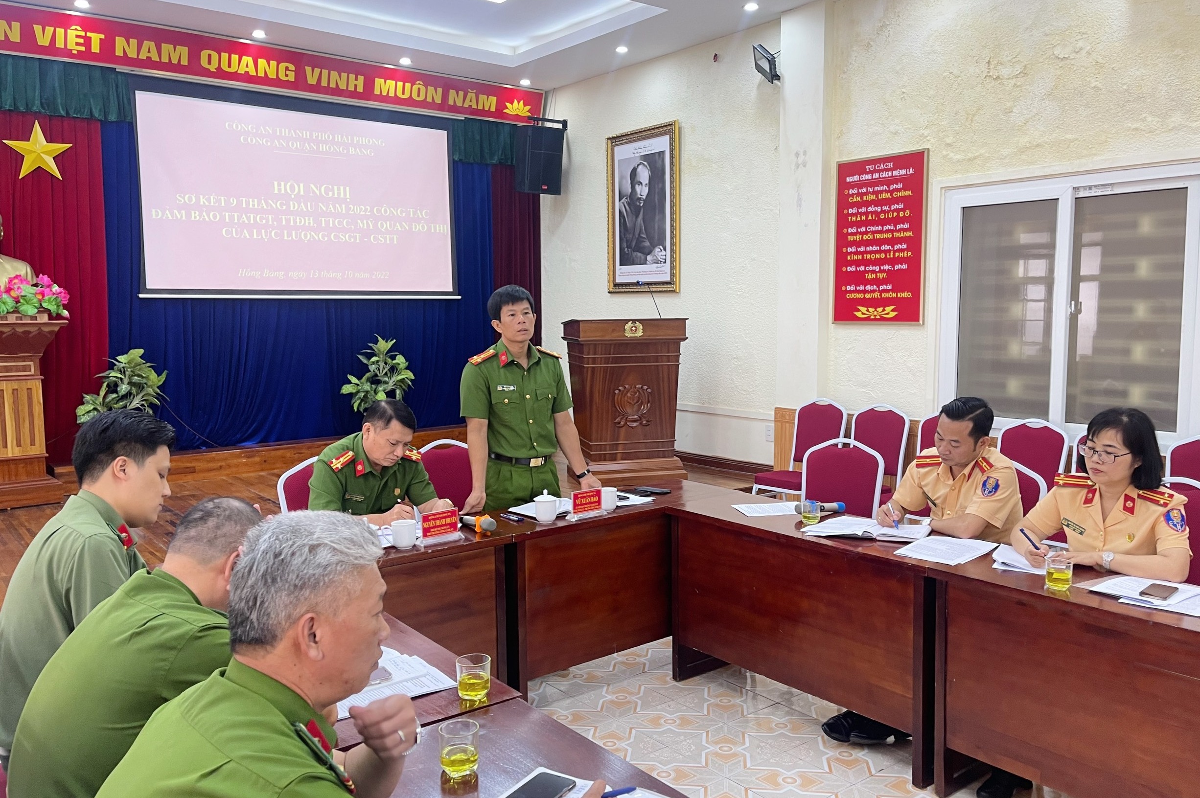 Công an quận Hồng Bàng: Xử lý 2.417 trường hợp vi phạm trật tự an toàn giao thông